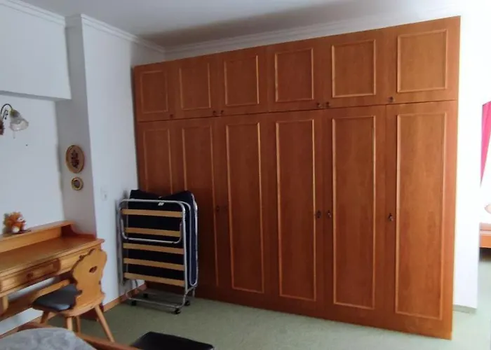 Gaestehaus Moorbad Gmoes * Laakirchen